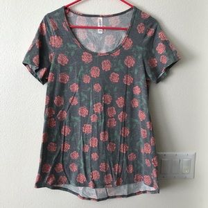 Lularoe Classic T gray with rose pattern Small